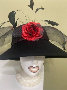 Fancy Dress Hat / Church Hat by Donna Vinci